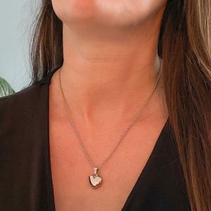 Stainless steel ketting met bol hart zilver