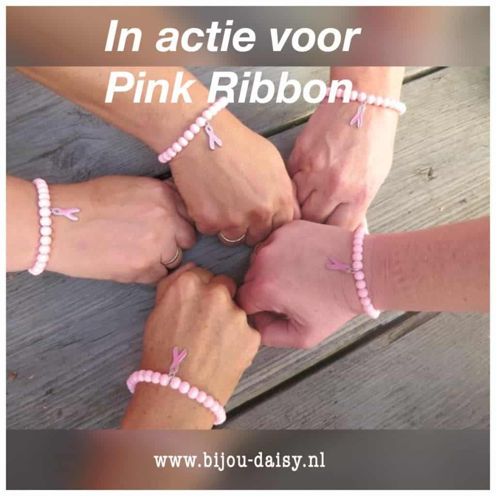 In actie voor Pink Ribbon. Borstkanker armbandjes
