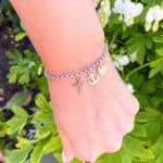 Armbandje met geloof hoop liefde bedels zilver